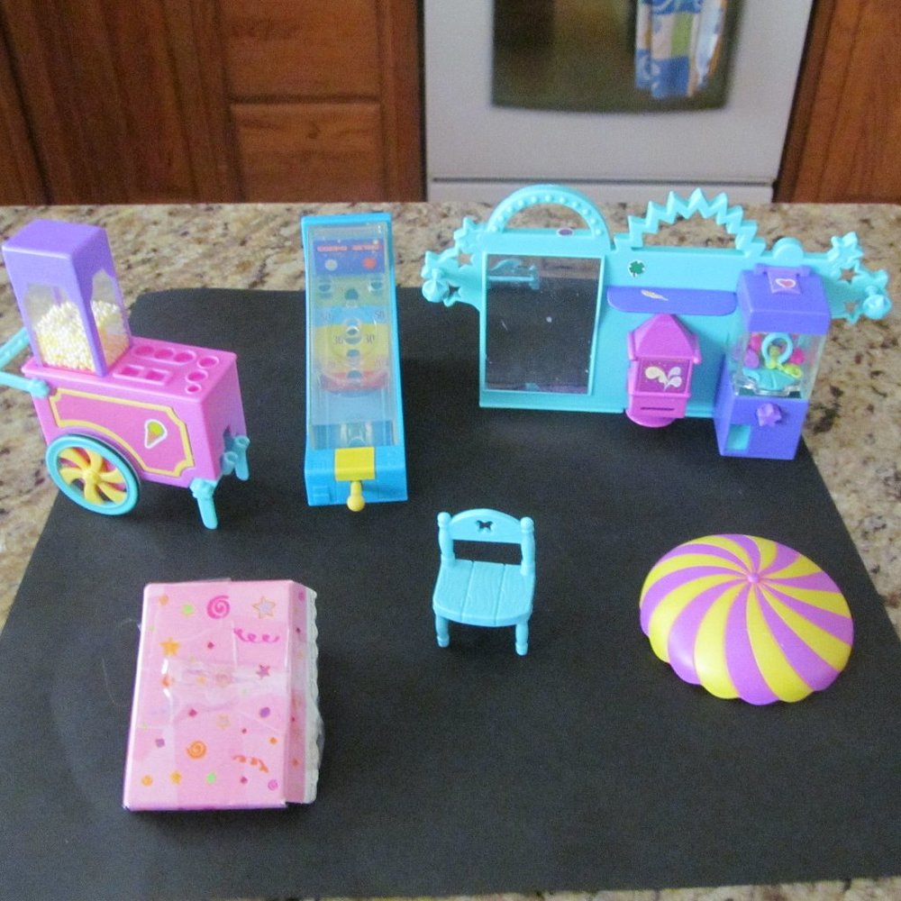 Vintage Lot of Polly Pocket Carnival Pieces and other items